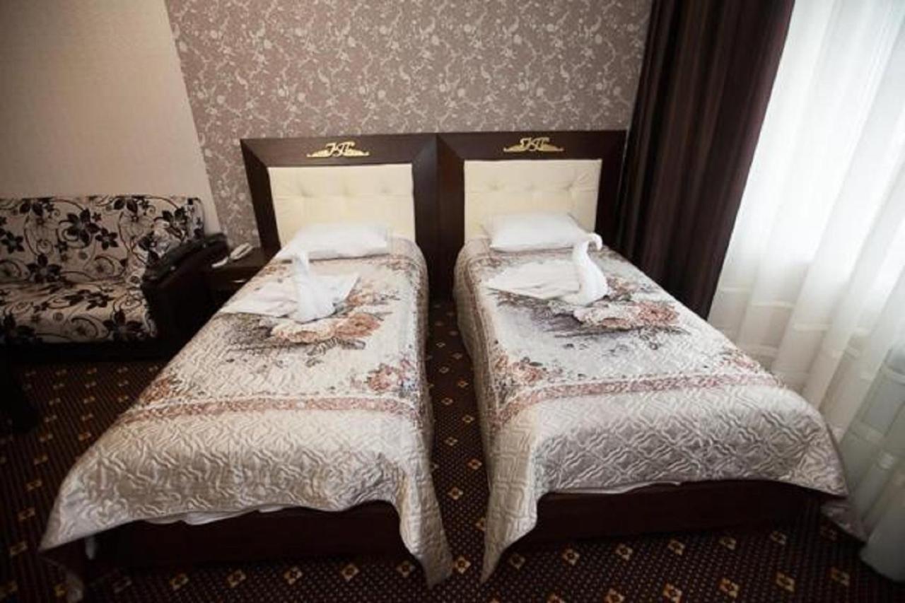 Hotel Kristall Palas Tver Luaran gambar